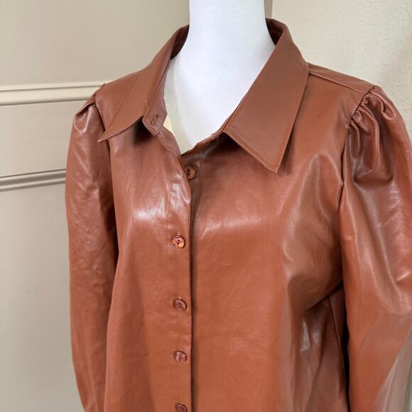 Vici Brown Button Down Shirt - Picture 2 of 7